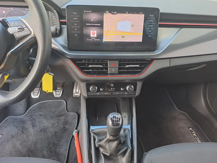 Škoda Scala 1.0 TSI Sport Business | Navigatie | Adaptive Cruise | Sensoren | Climate | Apple Carplay/Android Auto