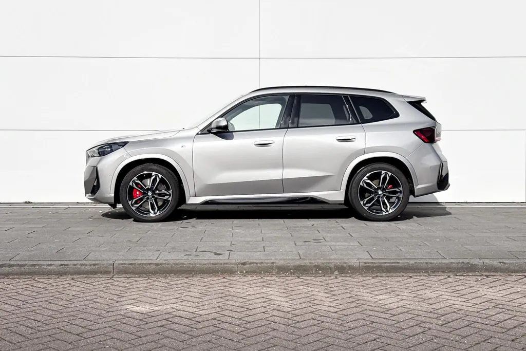 BMW X1 xDrive23i