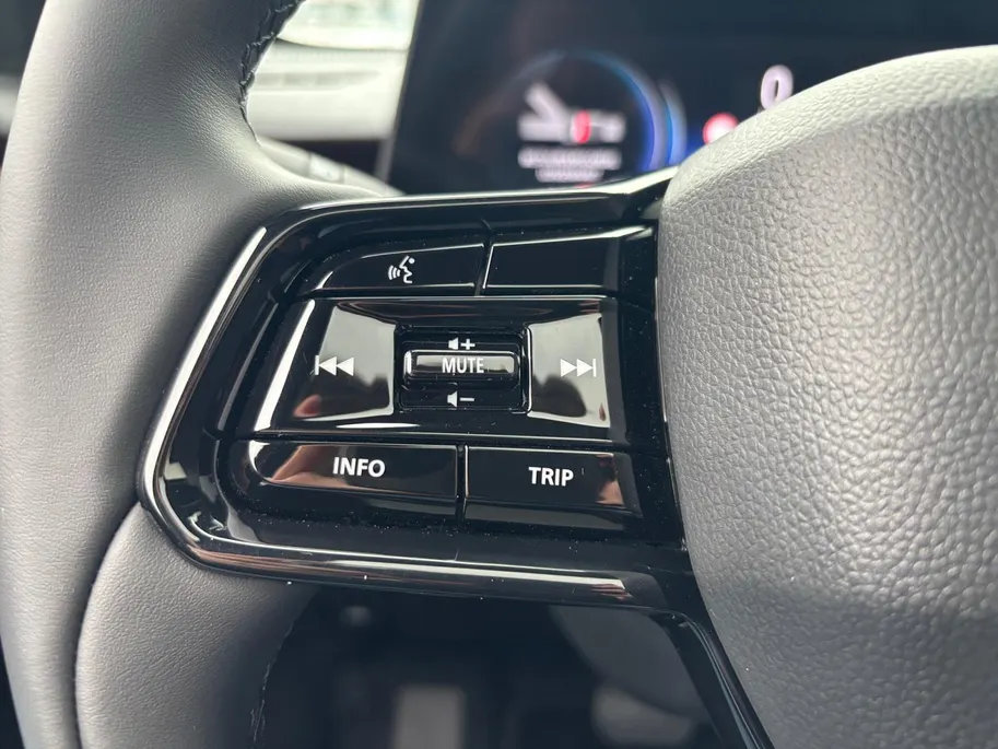 Suzuki e Vitara Style Allgrip-e 61 kWh | DEMO | INFINITY by Harman Soundsystem | 360 CAMERA | PANORAMADAK |