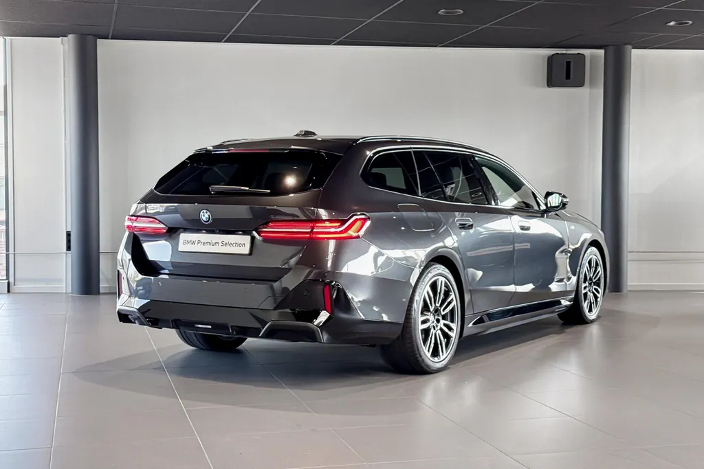 BMW 5 Serie Touring 530e M Sport Edition