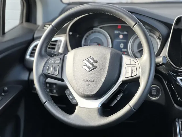 Suzuki S-Cross 1.4 Boosterjet Style Smart Hybrid | NL auto | Apple Carplay & Android Auto | Climate Control | Meest Luxe Uitvoering