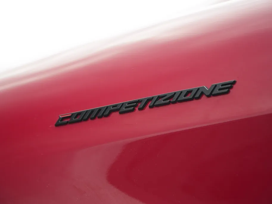 Alfa Romeo Giulia 2.0 Turbo 280 PK Competizione Q4 AWD | Harman | Veloce | 19' VERKOCHT