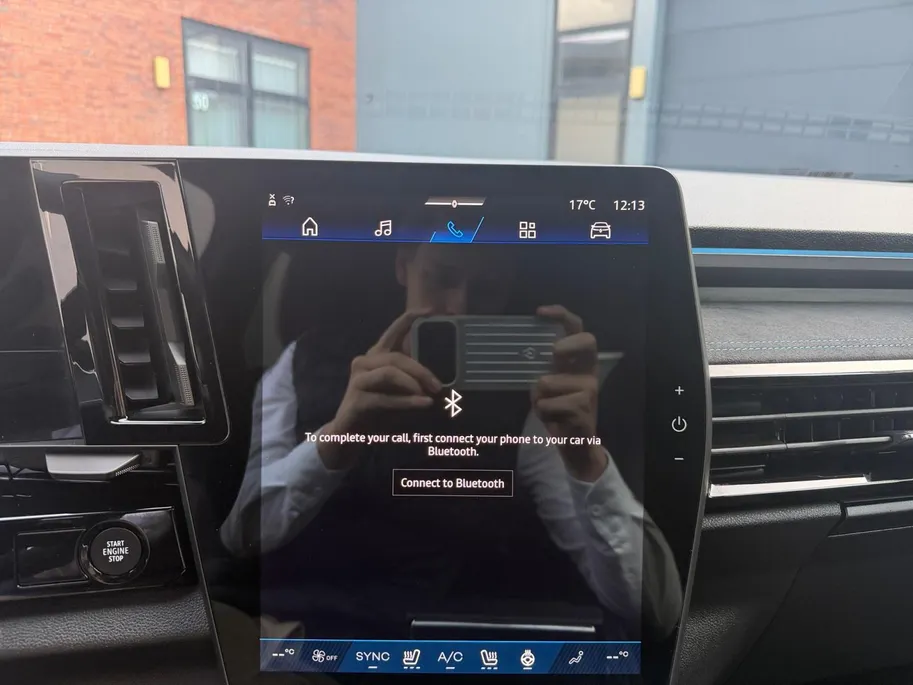 Renault Austral 1.2 E-Tech full hybrid 200 esprit Alpine | Automaat | Automatische Achterklep | Cruise & Climate Control | Stoel & Stuurverwarming | Apple Carplay & Android Auto | Camera | 12 Maanden BOVAG Garantie