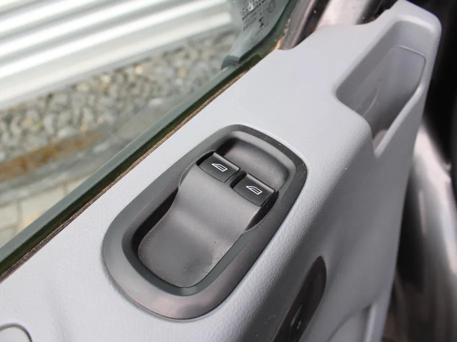 Ford Transit 290 2.0 TDCI L2H2 Trend | Recent Distributieriem vv | Trekhaak | Camera | Cruise | Navi | Airco | Imperiaal |