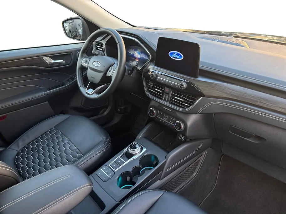 Ford Kuga 2.5 PHEV Vignale | Panoramadak | Trekhaak | Winter Pack | Driver assistance Pack | Elektr. Achterklep | Lederen Elektr. stoelen | 12 maanden garantie! |