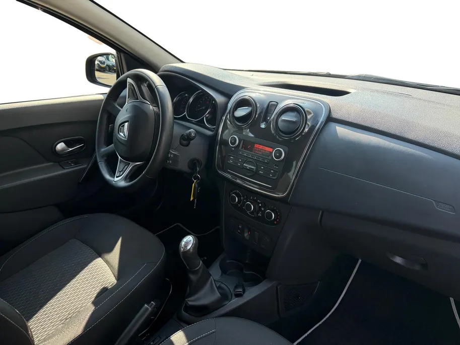 Dacia Logan MCV 0.9 TCe SL Royaal | Trekhaak | Parkeersensoren | Airco | Bluetooth | Cruise Control | Volledig Onderhouden | 12 Maanden BOVAG Garantie