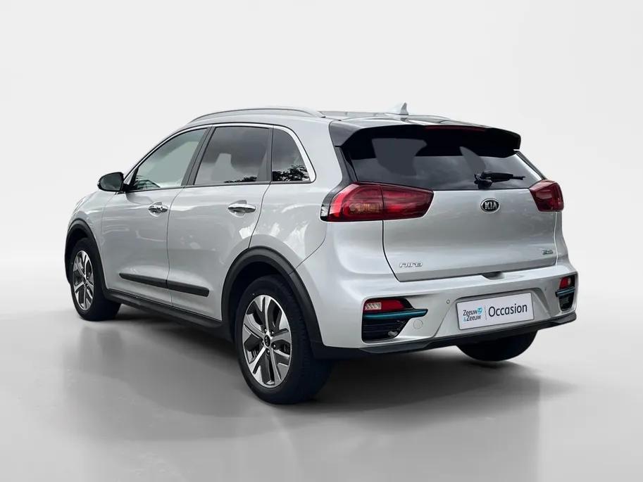 Kia e-Niro DynamicPlusLine 64 kWh | Elektrisch schuifdak | Keyless entry | Stoelverwarming