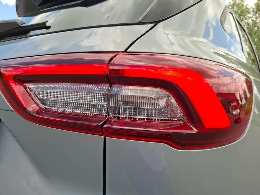 Ford Kuga 2.5 PHEV BlueCruise Edition | 20' Lichtmetaal | Panoramadak | El. Trekhaak | Premium Connectivity | 360Camera | Adaptive Cruisecontrol | Winterpack | El. Achterklep | Matrix Ledkoplampen | Nieuw op voorraad! |