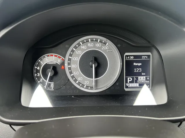 Suzuki Ignis 1.2 Smart Hybrid Select Automaat | Trekhaak | All Season Banden | Airco | 16' LM Velgen | Apple Carplay & Android Auto