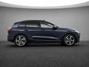 Audi Q6 e-tron Launch edition quattro 100Kwh 388 PK · Panorama dak · Assistentiepakket Veiligheid · Tech Pro