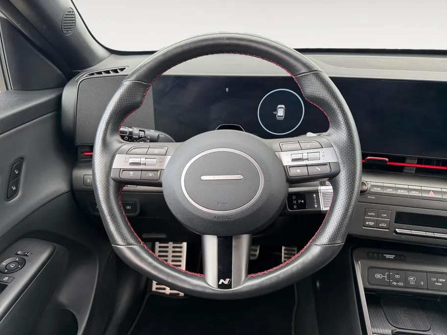 Hyundai Kona 1.6 GDI HEV N Line | Navigatie| Stoelverwarming/koeling |Elektrisch verstelbare stoelen met gegeugen| Elektrische achterklep| 360 graden camera|