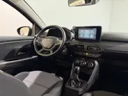 Dacia Jogger 140PK Hybrid Extreme 7p. Automaat | 7 Zitplaatsen | Camera | Parkeersensoren | Apple CarPlay/Android Auto | Digital Cockpit | Cruise Control | Lichtmetalen Velgen | Licht & Regen Sensor | Full LED |