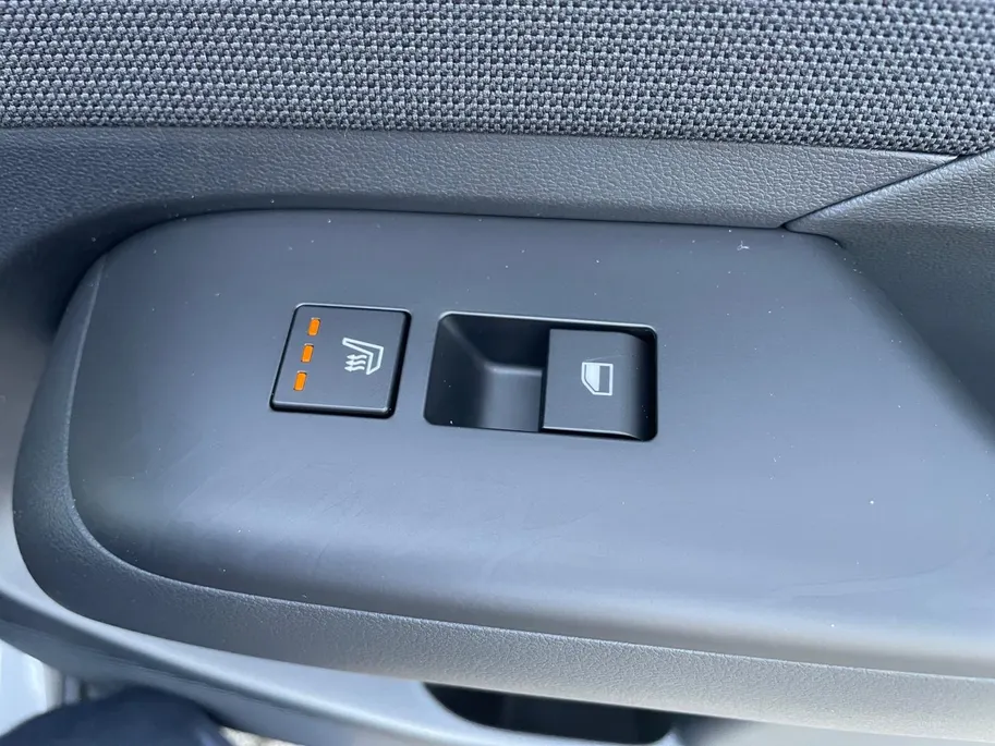 Hyundai Kona 1.6 GDI HEV Premium | Lederen bekleding| Stoelverwarming V+A | Bose |360 graden camera|