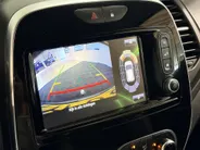 Renault Captur 120PK TCe Intens Automaat | Trekhaak | Navi | LM Velgen Hoogglans Zwart | Camera | Parkeersensoren | Full LED | Climate Control | Cruise Control | Keyless Entry | Elektrische Ramen & Spiegels | Licht & Regen Sensor |