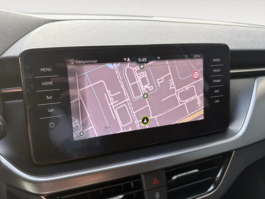 Škoda Kamiq 1.0 TSI Business Edition | Navi | Parkeersensoren V+A | Virtual Cockpit | Lichtmetalen Velgen | Premium Sound System | Keyless Go | Apple Carplay | Android Auto | 12 maanden Bovag Garantie