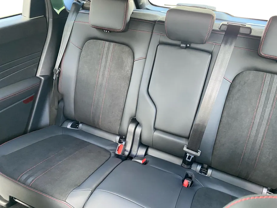 Ford Kuga 2.5 PHEV ST-Line X 243PK | 8 jaar garantie/160.000Km! |  El. Wegklapbare Trekhaak | Reservewiel |  | 4000,- Ready Set Ford Bonus | 0,99% rente icm Ford Options | Nieuw op voorraad! |