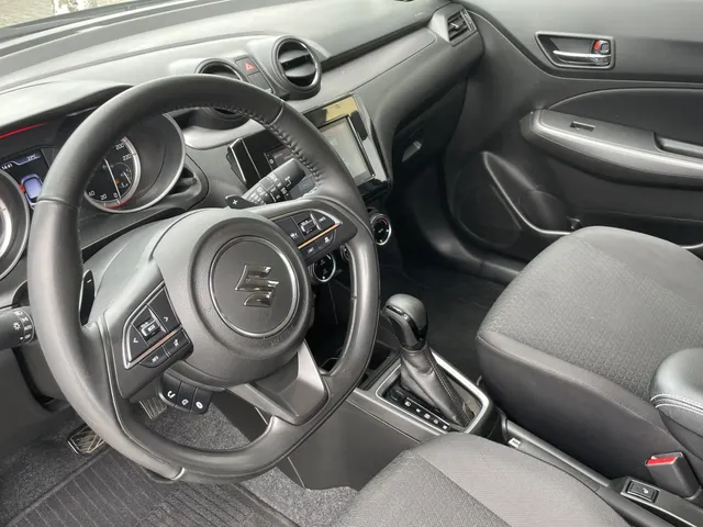 Suzuki Swift 1.2 Style SmartHybrid Automaat