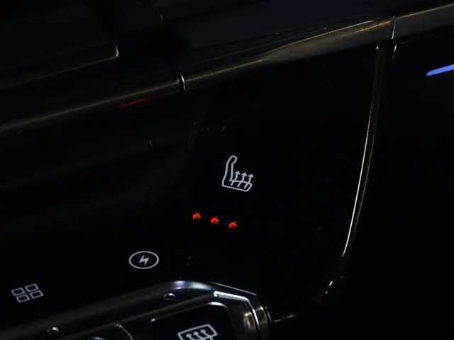 Peugeot e-208 EV GT 50 kWh