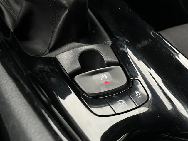 Toyota C-HR 1.2 Dynamic | Stuur en Stoelverwarming