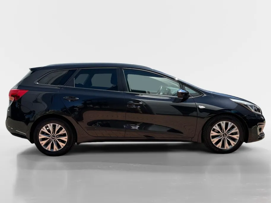 Kia cee'd Sportswagon 1.0 T-GDi Design Edition | Zeer nette auto | Dealer onderhouden | Achteruitrijcamera | Navigatie met Apple CarPlay & Android Auto |
