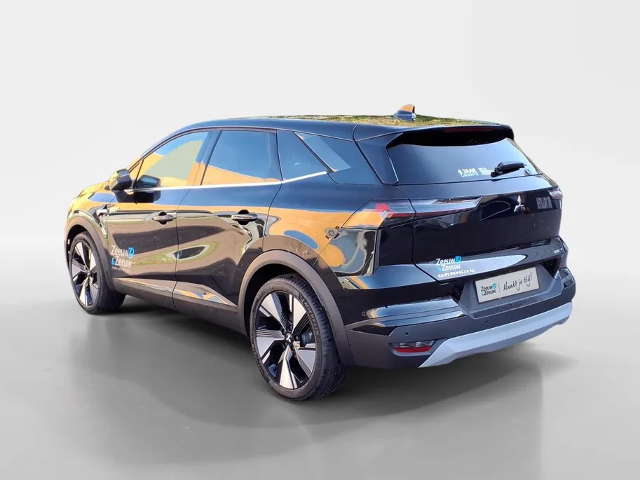 Mitsubishi Grandis 1.8 HEV First Edition | 8 jaar fabrieksgarantie | Full option | 360 Camera | Adaptive Cruise met lane centering | 19 Inch | Google Automotive software | Completer dan dit kan niet!