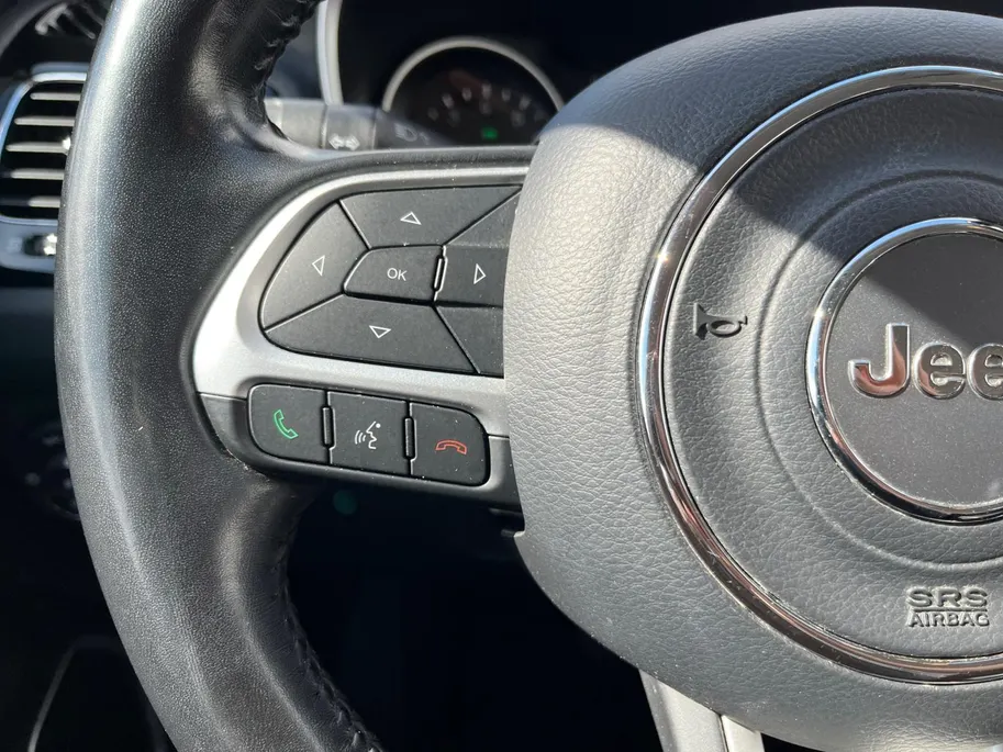 Jeep Compass 1.3T Night Eagle Liberty Edition | Trekhaak | Pakeer Camera | Cruise Control | Climate Control | Apple/Android Carplay |