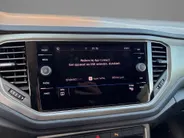 Volkswagen T-Roc 1.0 TSI Style 115pk Business · Camera · Apple/Android Car Play · Navigatie · Stoelverwarming · Clima · 17'' ·
