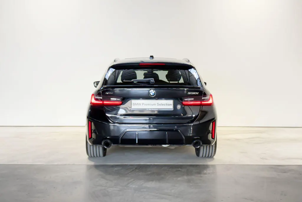 BMW 3 Serie Touring 330i xDrive