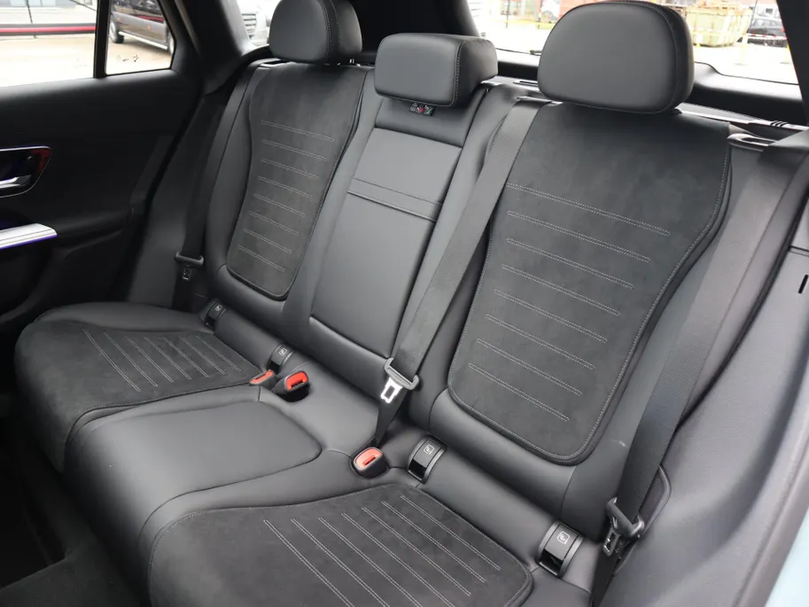 Mercedes-Benz GLC 300e 4MATIC Business Solution AMG