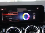 Mercedes-Benz GLA 250 e AMG Line l Stoelverwarming l Achteruitrij camera l Ambiente lichtpakket