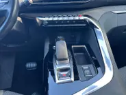 Peugeot 3008 1.6 HYbrid 225 Allure Pack Business | Camera | Apple Carplay en Android Auto | Navigatie | Dodehoek detectie