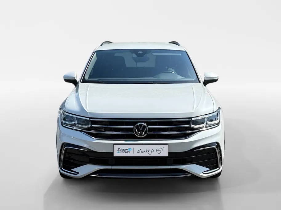 Volkswagen Tiguan 1.5 TSI R-Line Business+ | Automaat | Cruise Control | Climate Control | Digital Dashboard | Stoelverwarming | Stuurverwarming | Navigatie | Parkeersensoren |