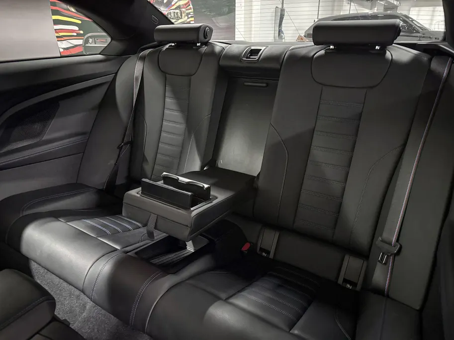 BMW 2 Serie Coupé 220i High Executive