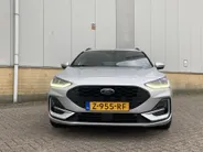 Ford Focus 1.0 EcoBoost Hybrid 125 pk ST Line Wagon Navigatie SYNC4 - Apple Carlay Android Auto - Winter Pack
