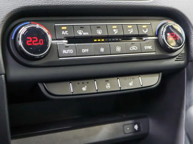 Kia Ceed 1.0 T-GDi DynamicPlusLine