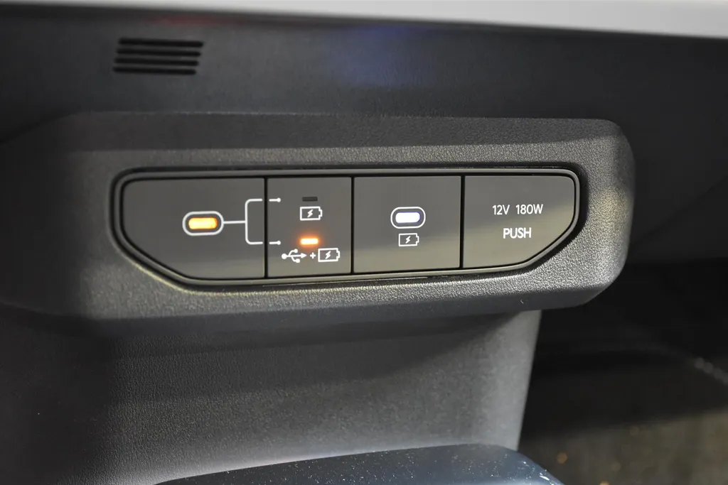 Kia EV4 81,4 kWh 204PK GT-Line Business Edition