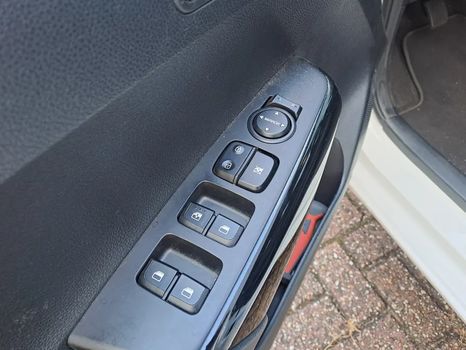 Kia Picanto 1.0 DPi DynamicLine | Apple Carplay/Android Auto | Cruise | Camera | Airco | LM Velgen