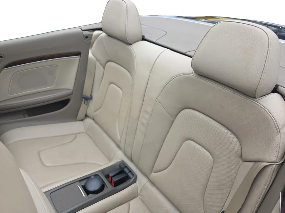 Audi A5 Cabriolet 3.2 FSI quattro Pro Line S | Elektr. lederen stoelen | Navigatie | Parkeersensoren | Stoelventilatie | Elektr. bedienbare ramen | 12 maanden garantie