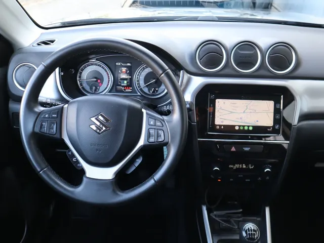 Suzuki Vitara 1.4 BoosterJet Select Hybrid Trekhaak | AllSeasons | Carplay