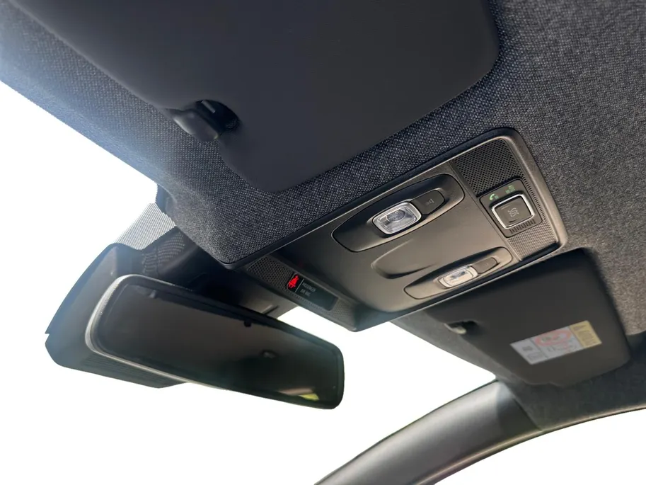 Mitsubishi Colt 1.6 HEV Instyle | Rondom Camera | Stoel-stuur verwarming | Bose | Zwarte velgen | Climate | Telefoon |