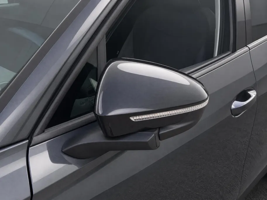 Volkswagen Tiguan 1.5eTSI/150PK Energy · Trekhaak · Stoelverwarming · Apple/Android Car Play ·  Navigatie ·  360°Camera + Parkeersensoren · Garantie t/m 21-01-2028