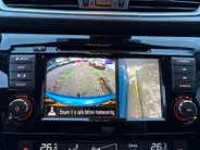 Nissan QASHQAI 1.3 DIG-T N-Connecta | Trekhaak | Navigatie | Camera | Stoelverwarming | Apple Carplay/Android Auto |  Lichtmetalen Velgen |