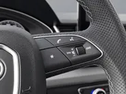 Audi Q5 50 TFSIe 299pk S-tronic S edition · Panoramadak · Camera · Matrix LED · Apple/Android Car Play · Elek. Achterklep ·