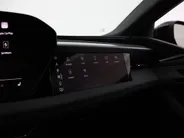 Audi A6 e-tron 367pk S edition performance 100 kWh · SOH 97,8% · Warmtepomp · 360 Camera · Luchtvering · Wegklapbare Trekhaak · Stoel-& Stuurverwarming · 21'' Inch · Garantie t/m 10-12-2030 of 100.000km