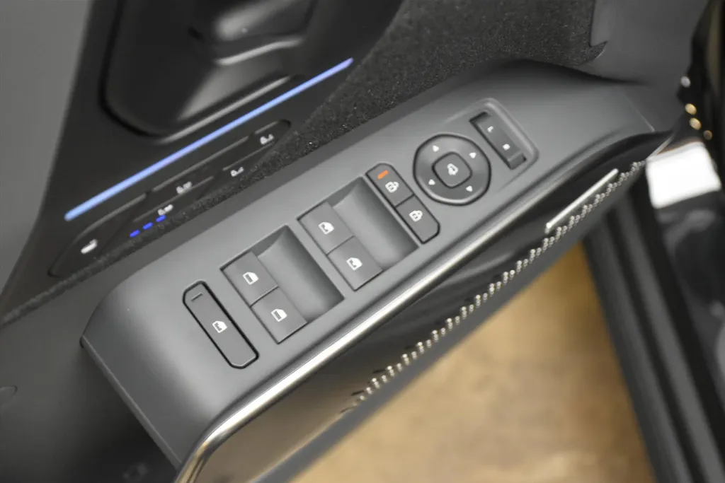 Kia EV2 61 kWh 135pk (5-zits) Black-Line