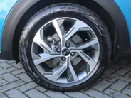 Kia Stonic 1.0 T-GDi MHEV GT-Line | Stuur-/stoelverwarming | Camera | 17' LM | Clima | Keyless | Apple Carplay/Android Auto | Navi | Cruise |