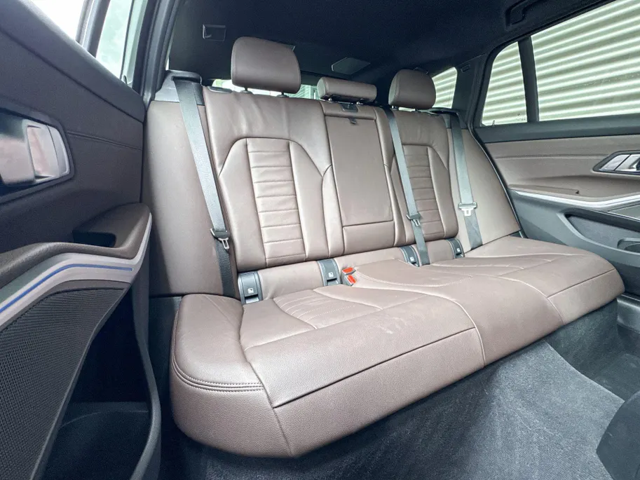 BMW 3 Serie Touring 330e