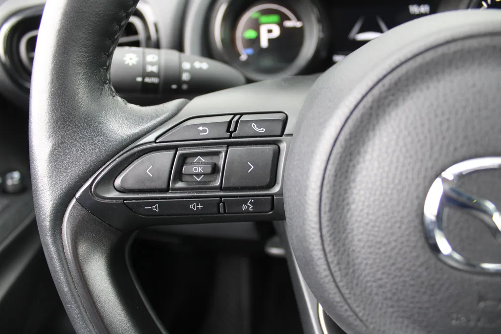 Mazda 2 Hybrid 1.5 Agile | Comfort pakket | Airco | 15' LM | Apple carplay / Android auto |