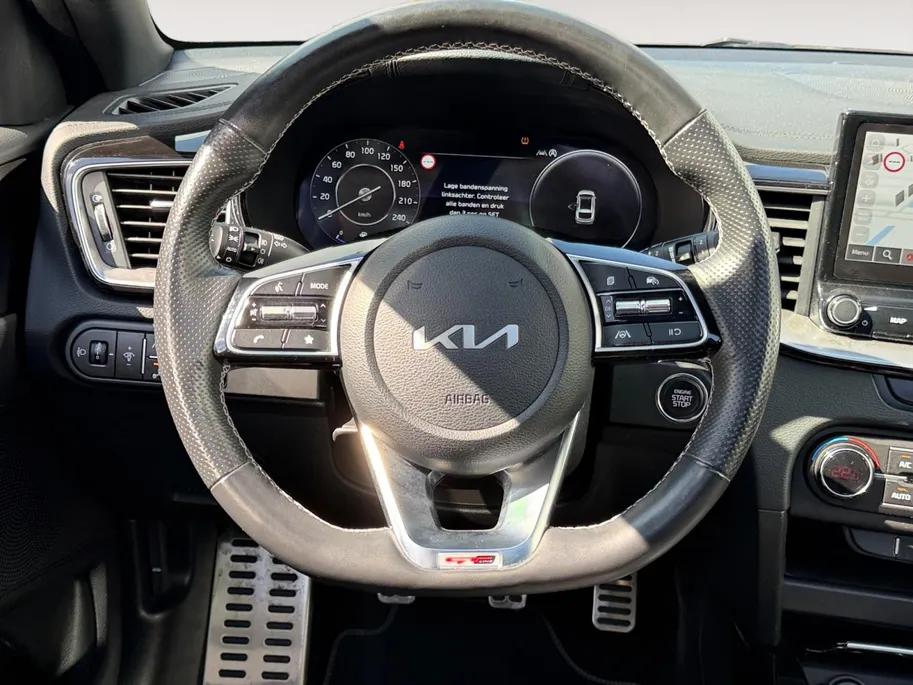Kia ProCeed 1.0i Turbo GT-Line 120 PK | Cruise Control | Climate & cruise control | Panoramadak | Stoel & stuurverwarming | Elektrische Kofferbak | Navigatie | Apple Carplay/Android Auto | Fabrieksgarantie | NAP