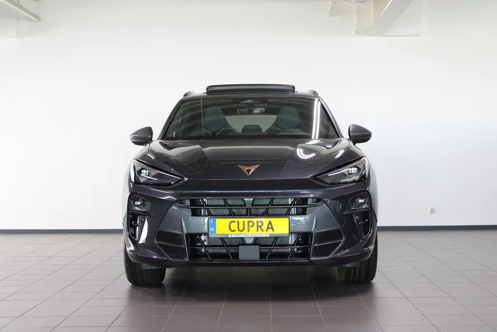 CUPRA Terramar 1.5 TSI e-Hybrid Business / Trekhaak / Pan. dak / Stoel + Stuur verw. /